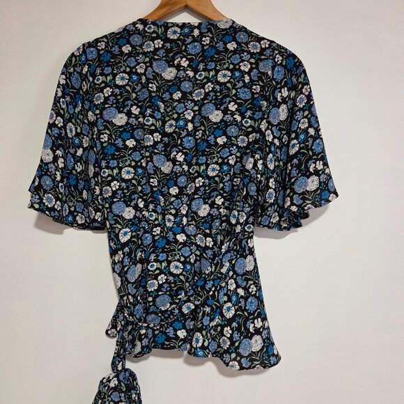 EUC LIKE NEW LOFT FLORAL V NECK WRAP FLUTTER SLEEVES TOP SZ XS - Picture 2 of 15